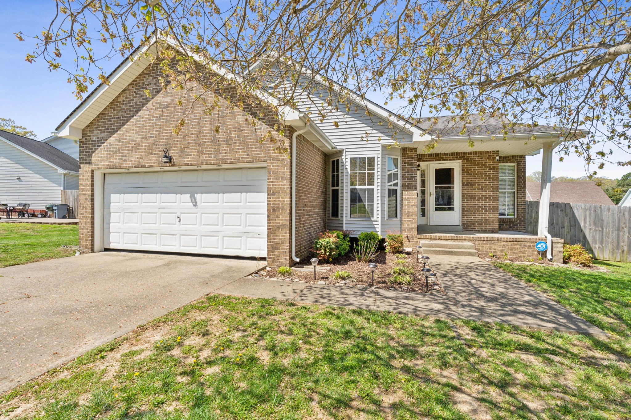 238 Kathleen Ct