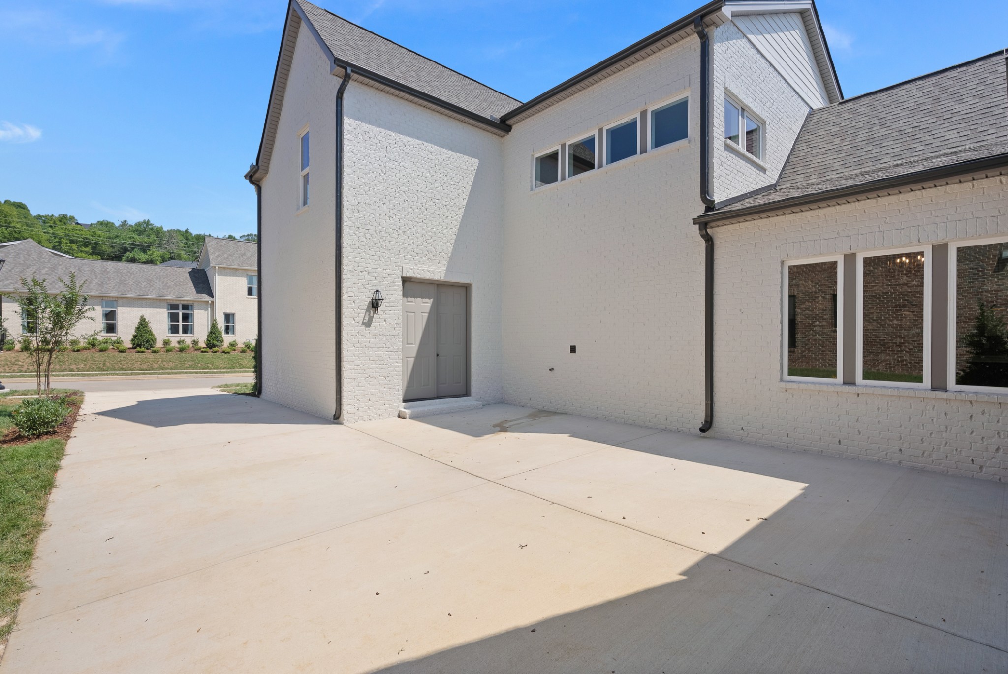 820 Saint Clair Avenue