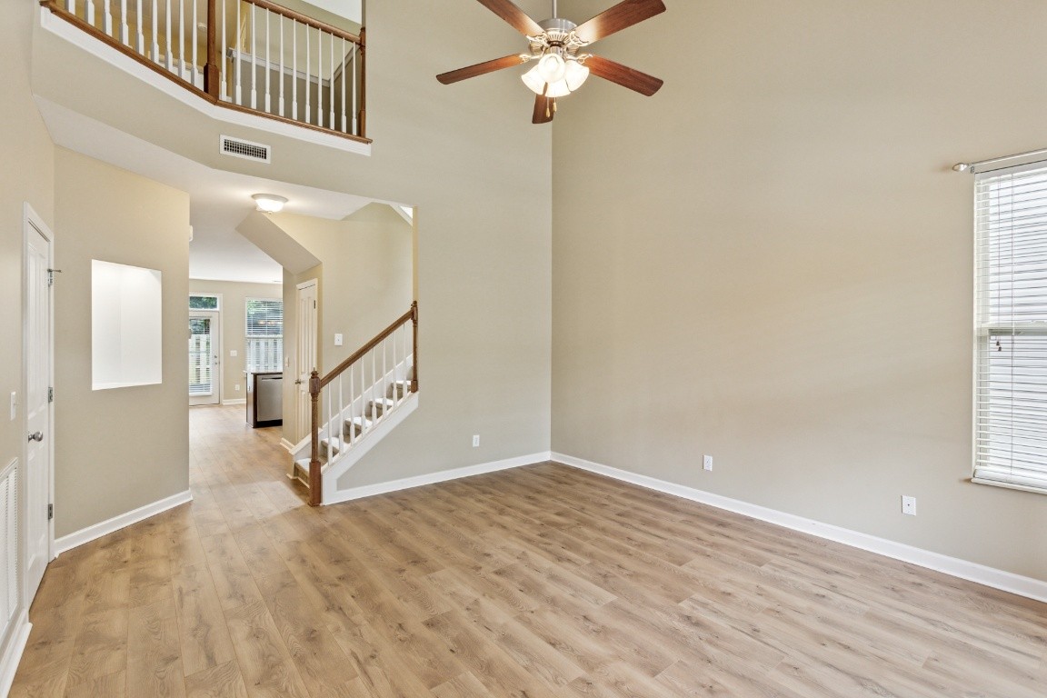 516 Griffin Cir