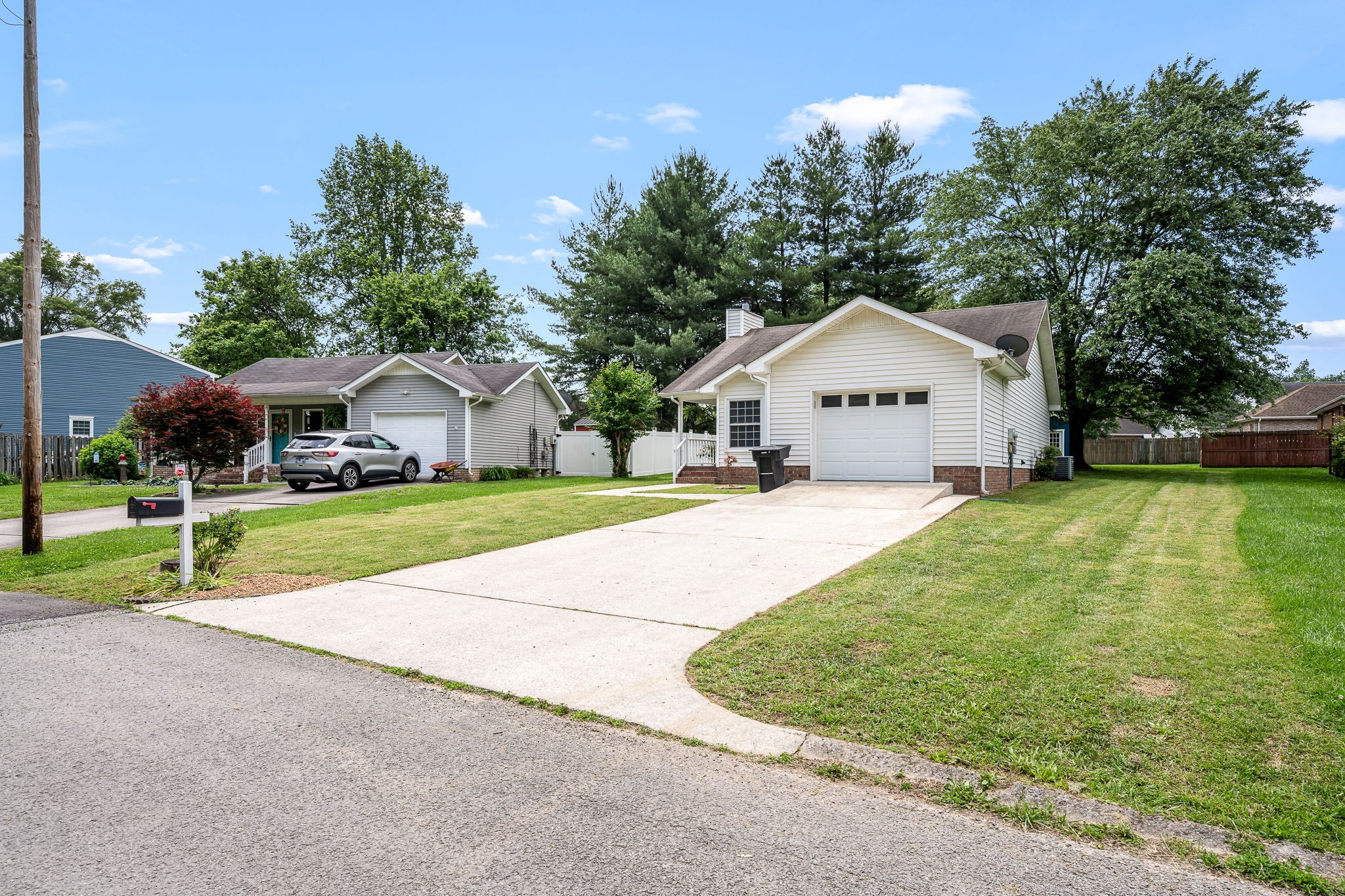 205 Blue Lake Dr