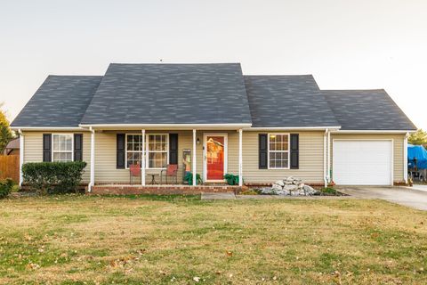 1715 Locerbie Dr Murfreesboro TN 37128