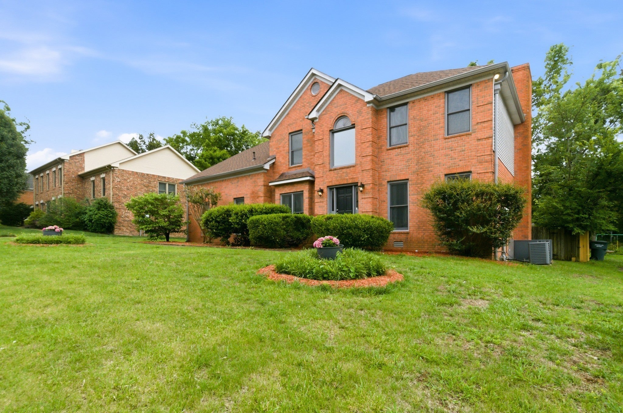 7220 River Bend Rd