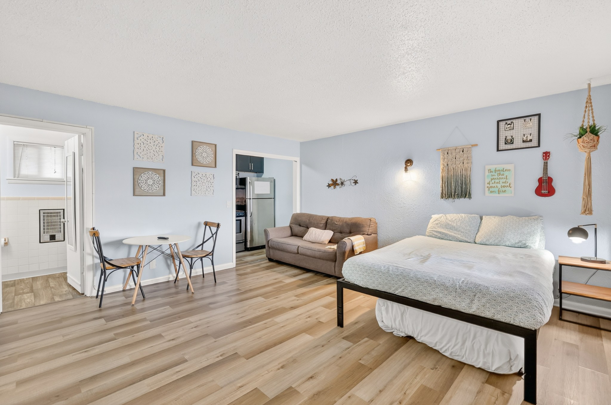 803 Hillview Hts 205