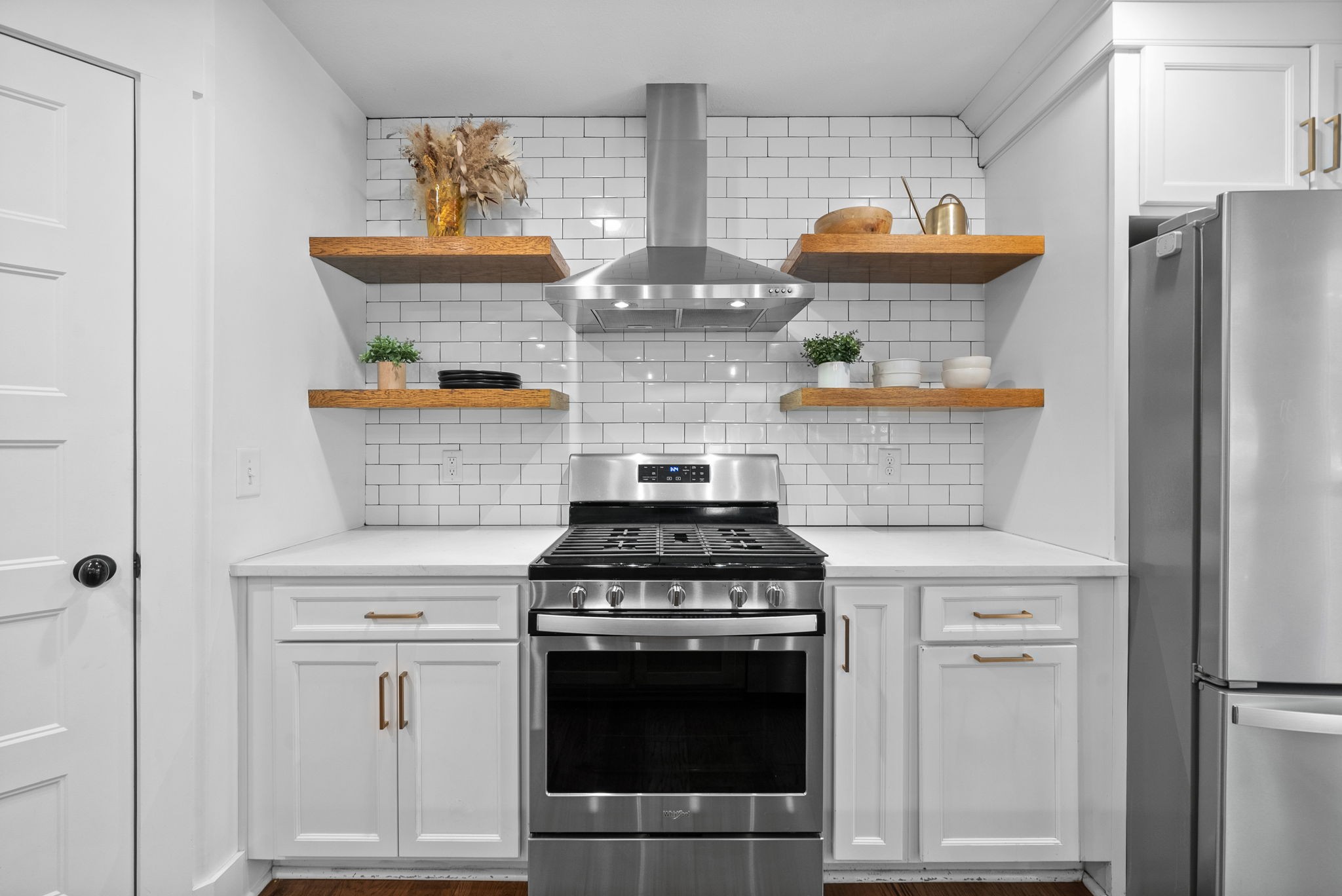 Clarksville, Tennessee 37043, United States, 4 Bedrooms Bedrooms, ,3 BathroomsBathrooms,Residential,Active,196577