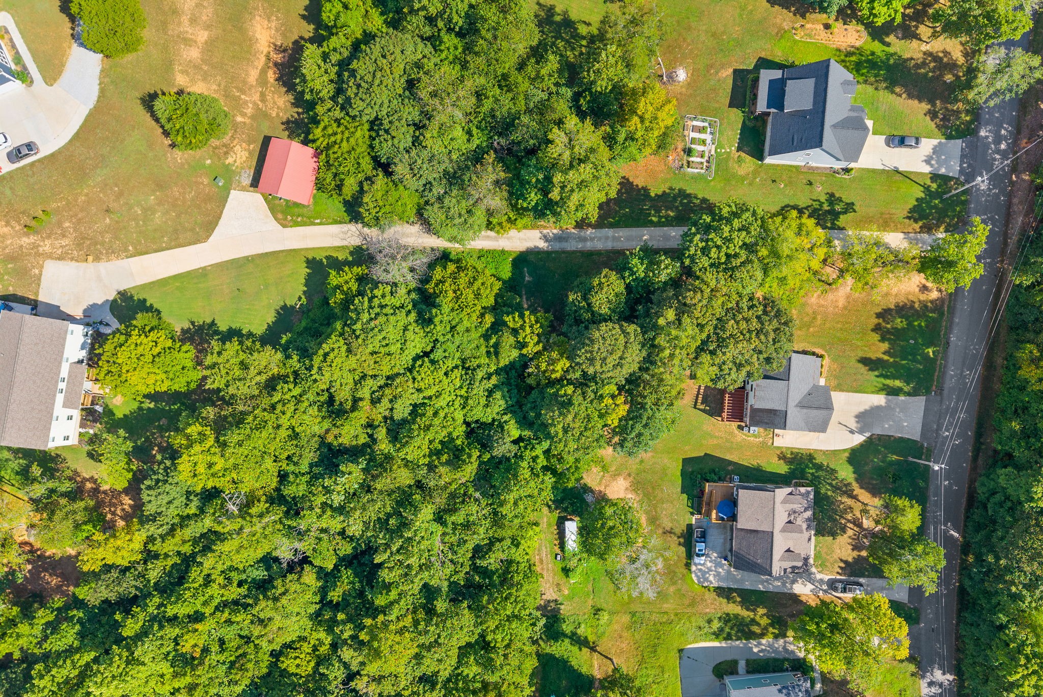 Clarksville, Tennessee 37043, United States, 4 Bedrooms Bedrooms, ,3 BathroomsBathrooms,Residential,Active,196577