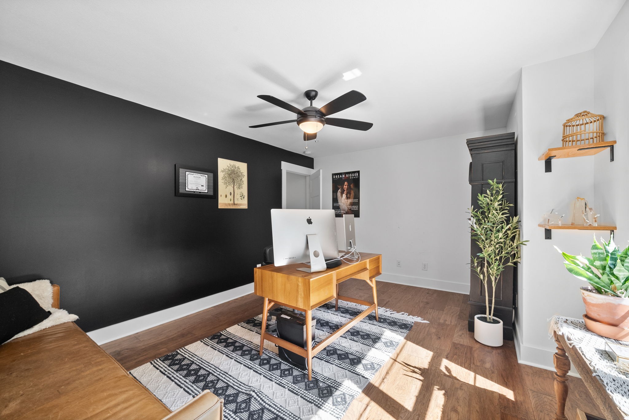 Clarksville, Tennessee 37043, United States, 4 Bedrooms Bedrooms, ,3 BathroomsBathrooms,Residential,Active,196577