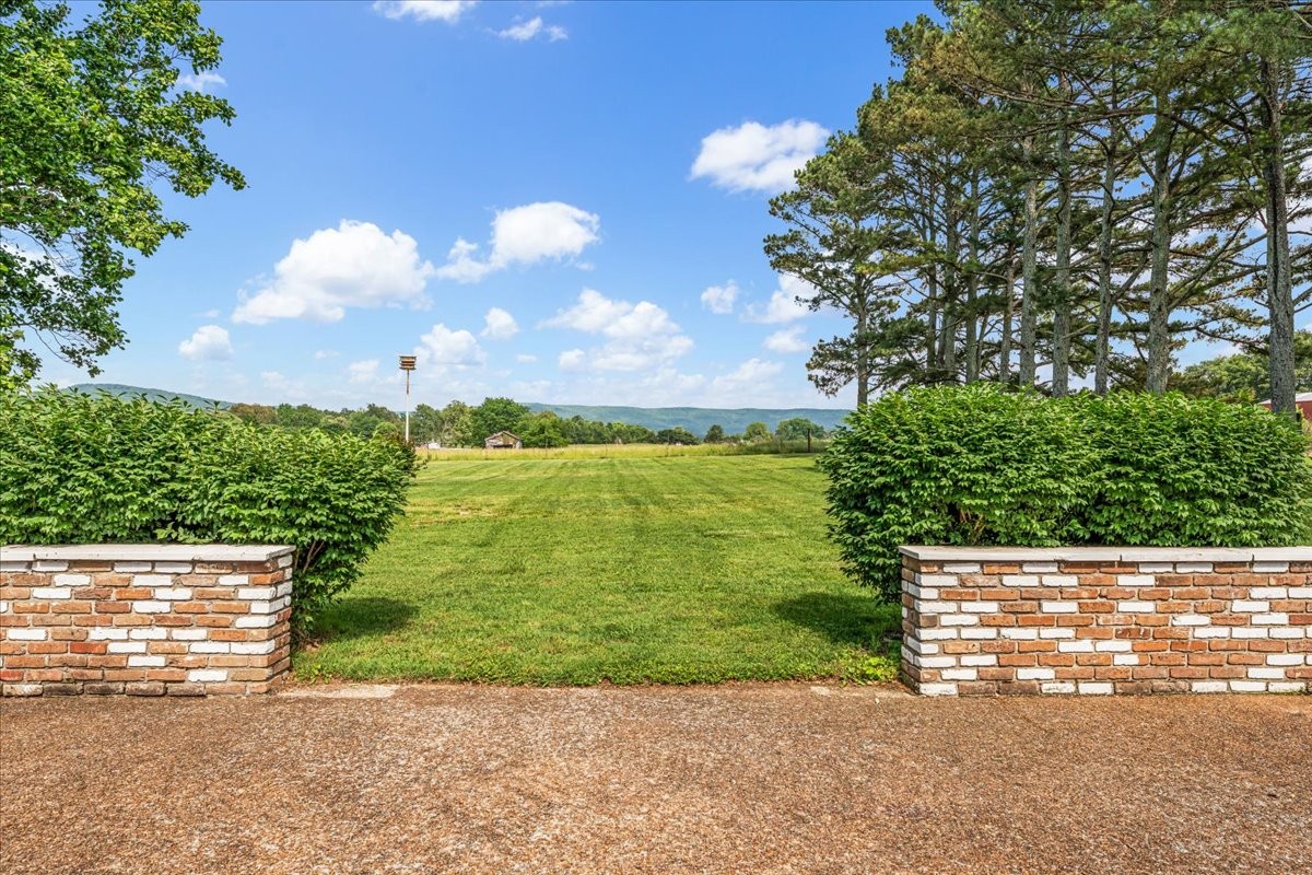 183 Prairie Plains Rd