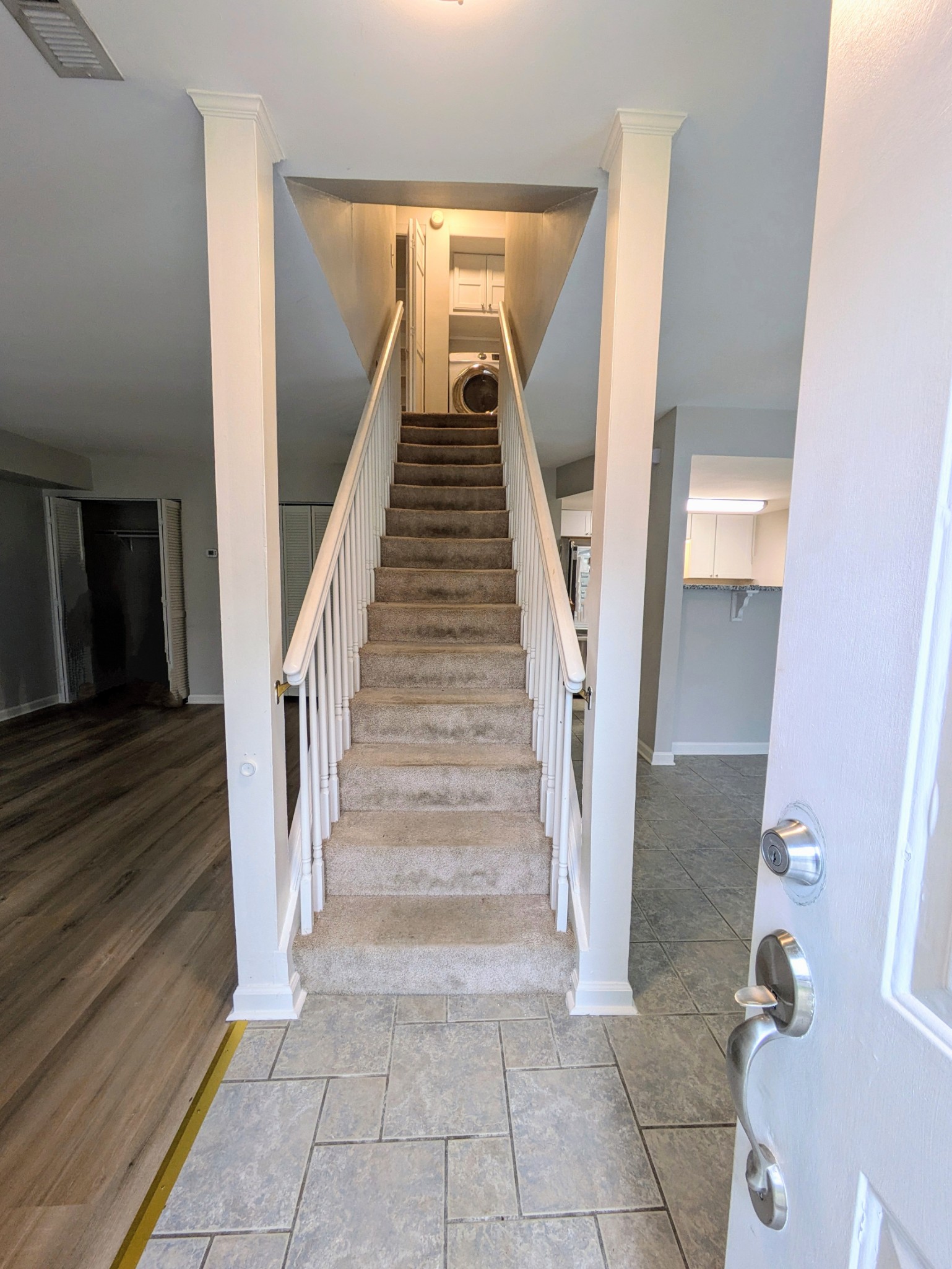 703 Granville Rd