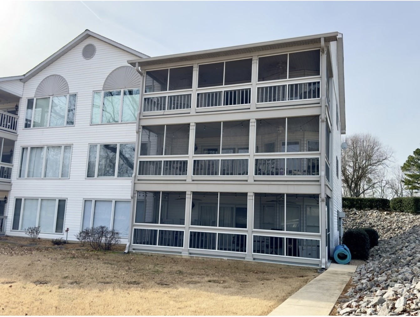 226 Pleasant Pl B3