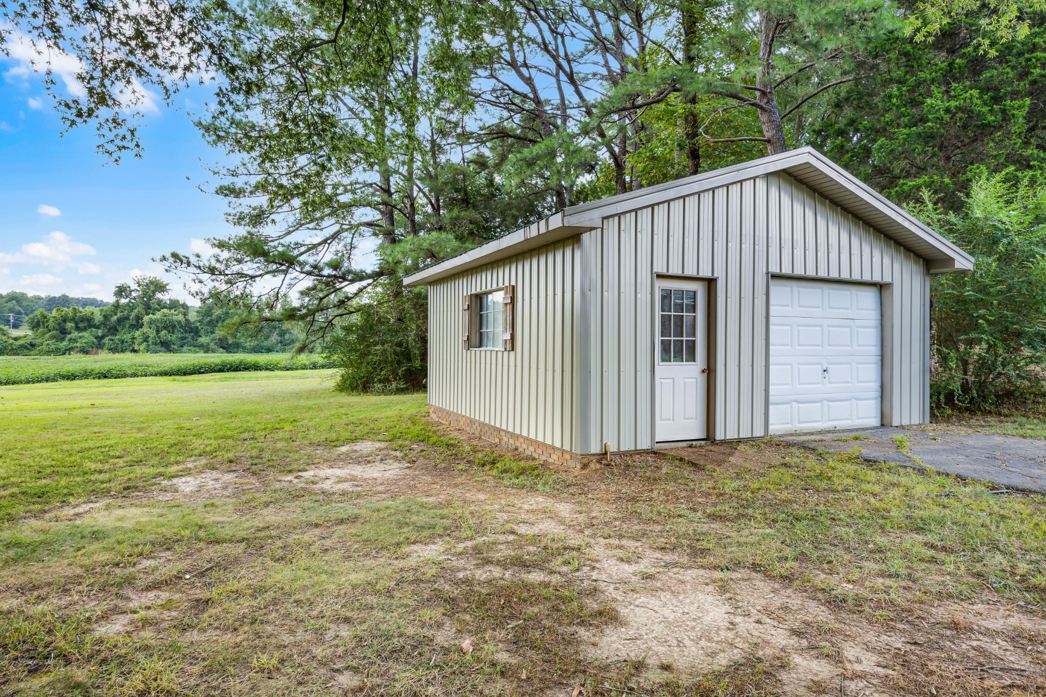 340 Westwood Dr