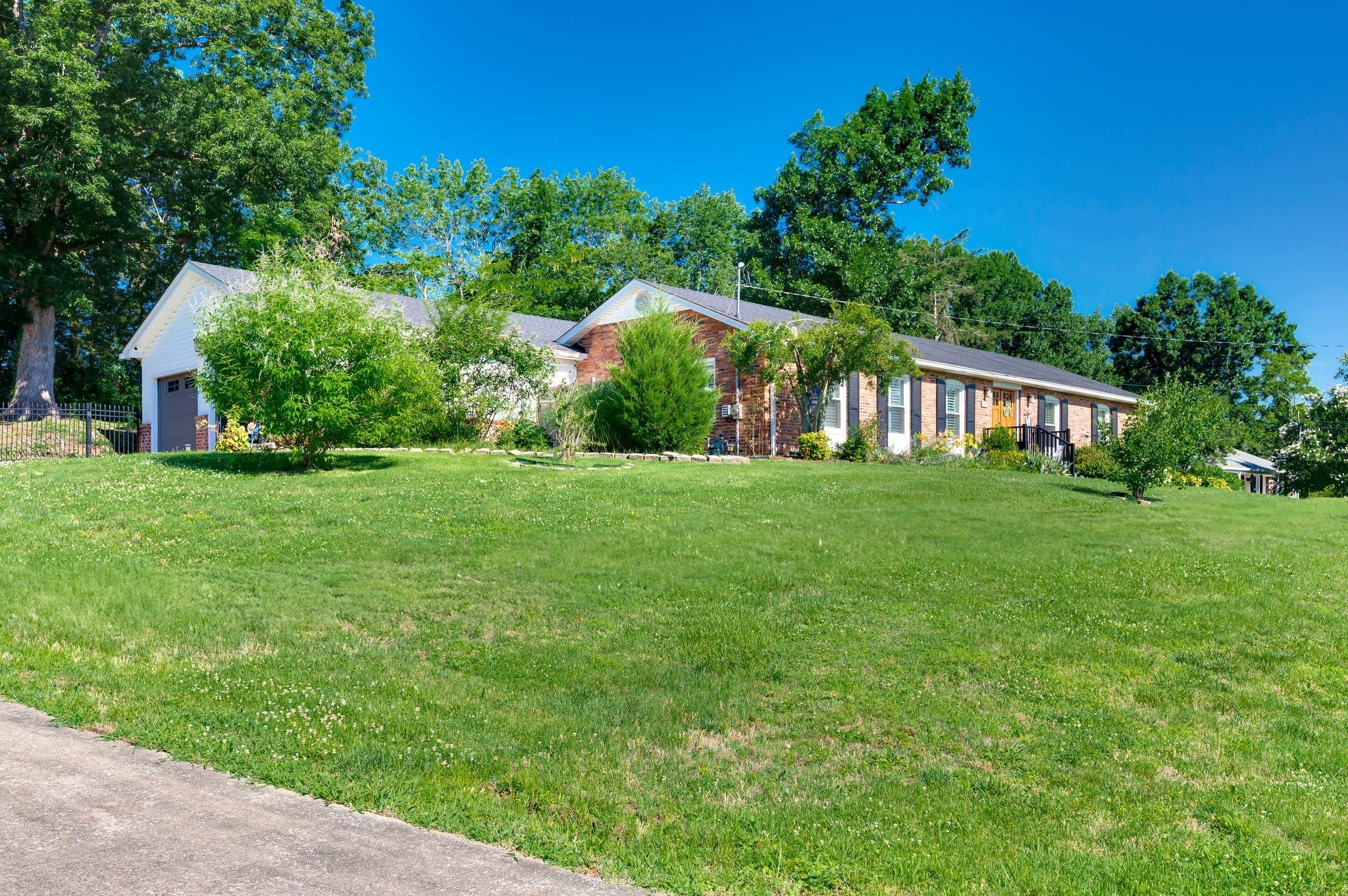 57 Vaughns Gap Rd