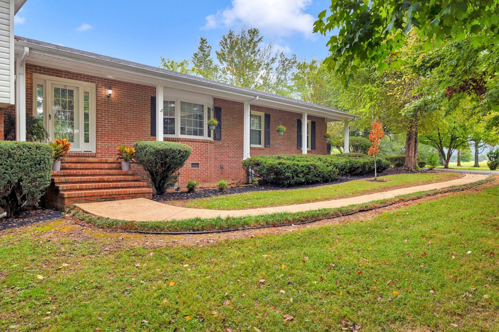 231 Riverbend Country Club Rd