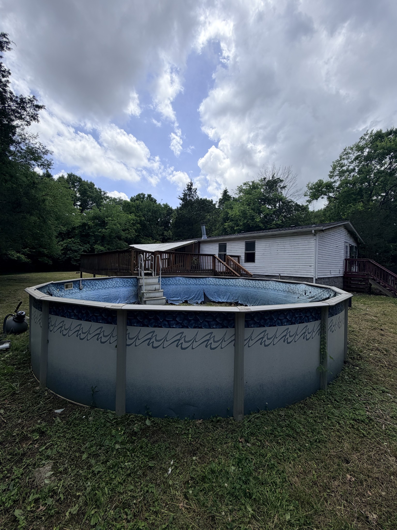 137 Chaney Blvd