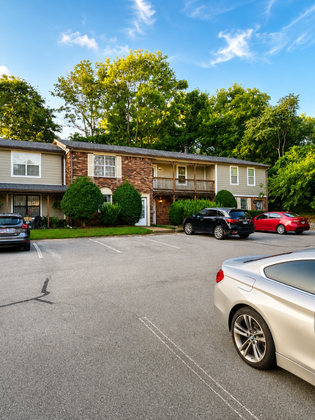 946 Coarsey Dr