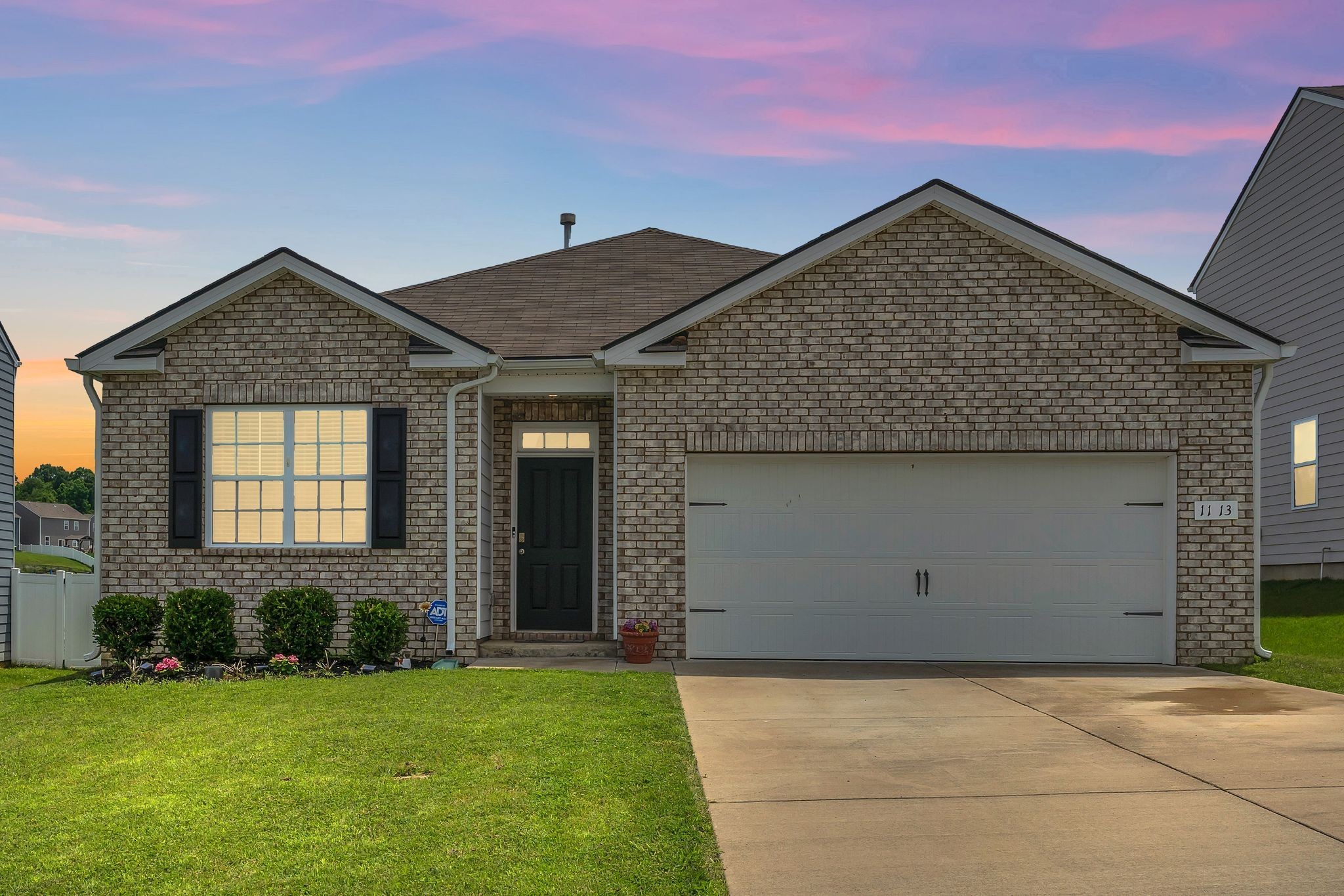 1113 Woodbridge Blvd