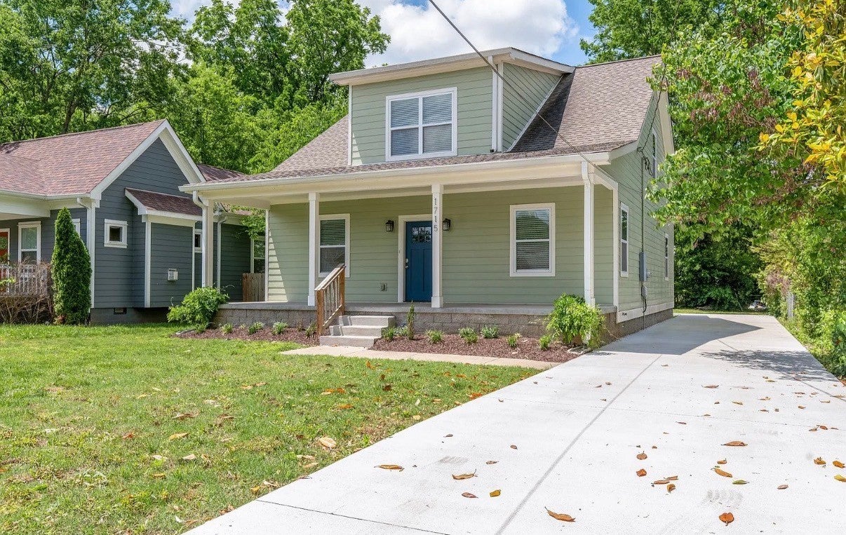 5-bed home for sale in Nashville, TN 37208, 1715 21st Ave N 1715 21st Ave N, Nashville TN 37208 5-bed home, photo 1 of 5