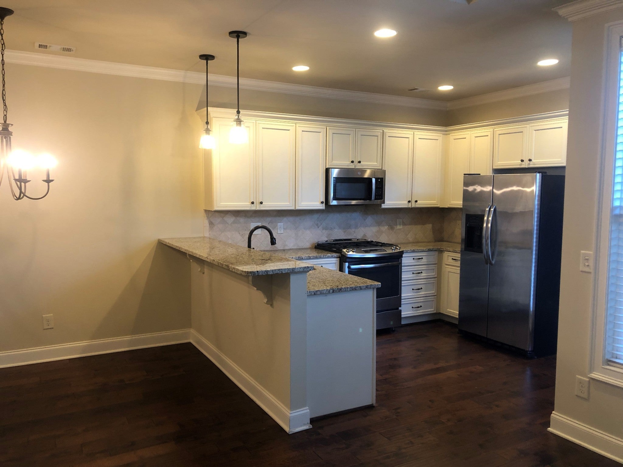 3-bed home for sale in Franklin, TN 37064, 1019 Oleander Street 1019 Oleander Street, Franklin TN 37064 3-bed home, photo 2 of 13