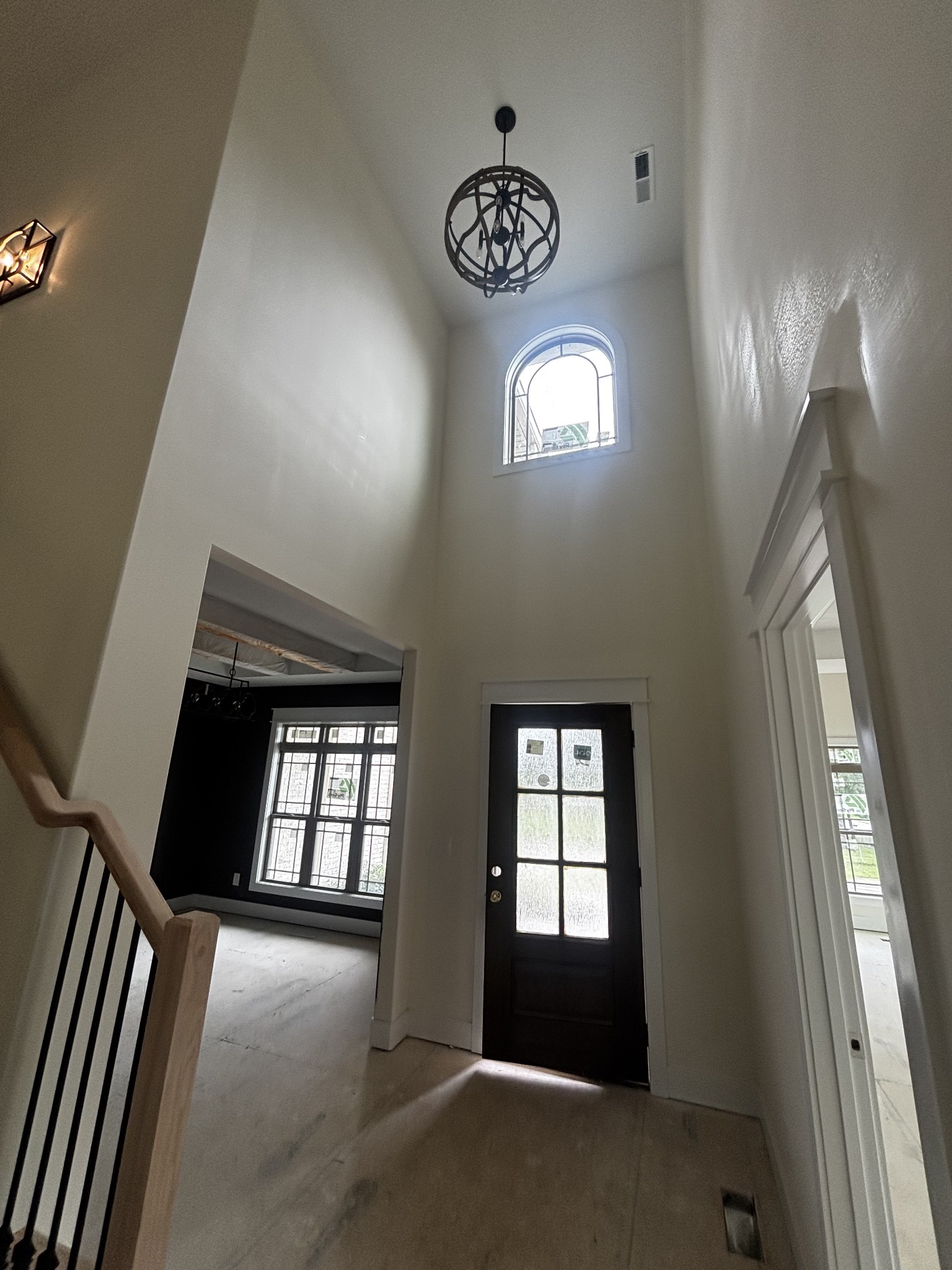 1501 Riggins Dr