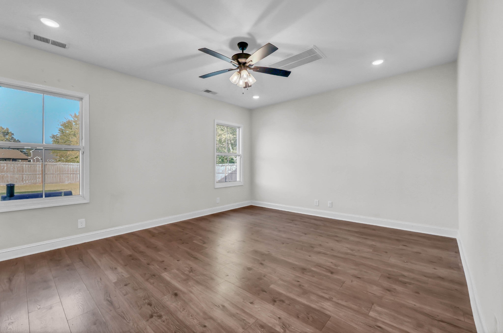 1001 Cherry Acres Dr