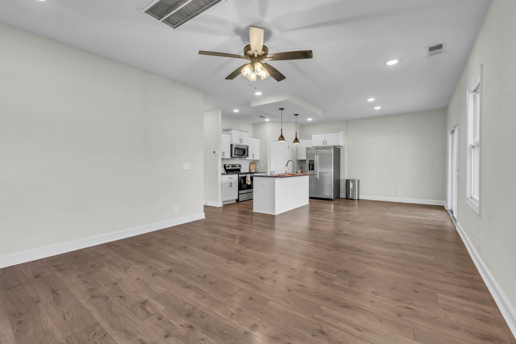 1001 Cherry Acres Dr