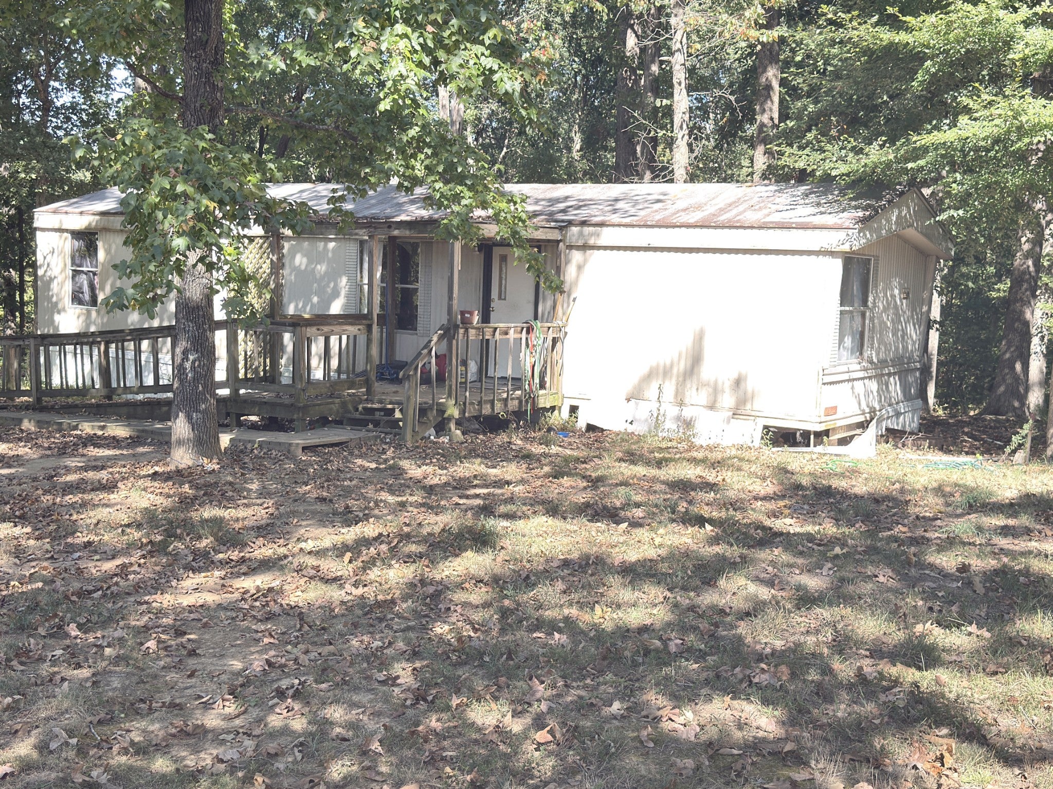 1636 Old Highway 18