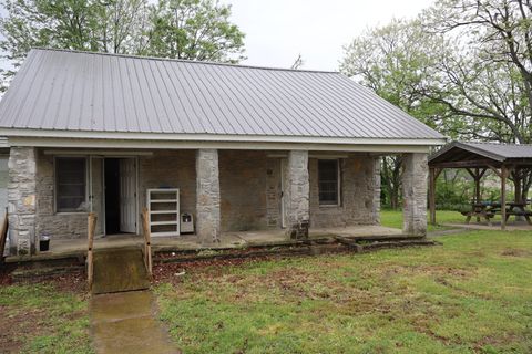 311 Prospect Rd Fayetteville TN 37334