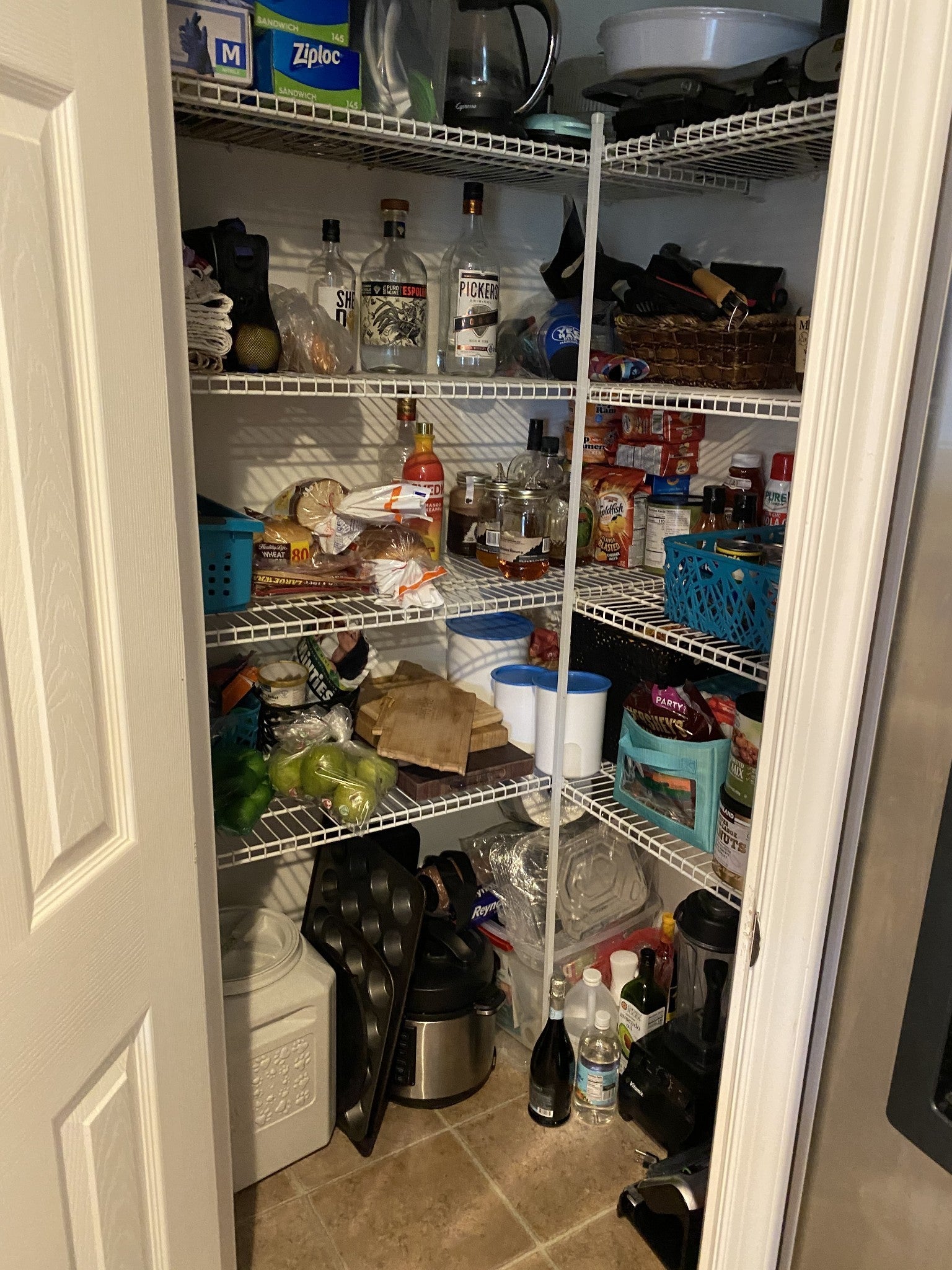 1233 Scarcroft