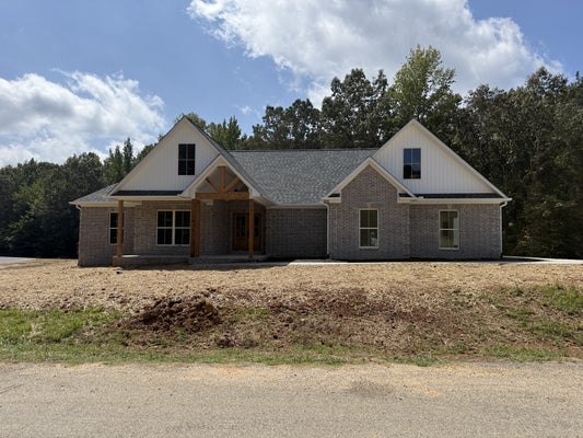 1766 BAKER RD, HUNTINGDON, TN 38344 - Image fbf1e7edac3a4ce6e7c3320dae609cfd/1122550865