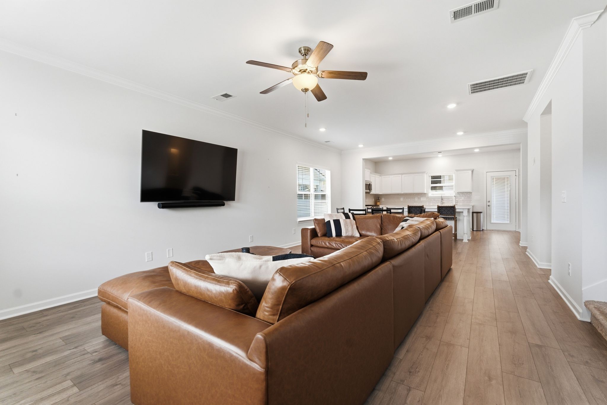 3231 Starwood Dr