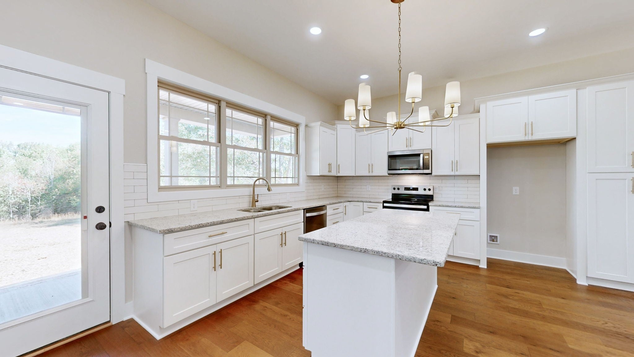 1192 Fisher Dr