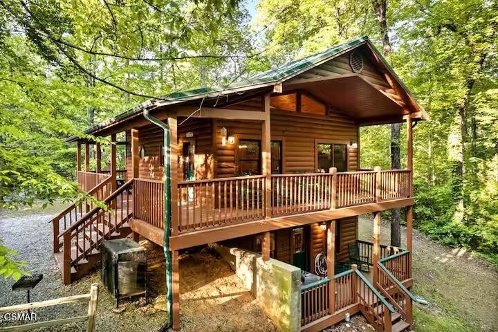 3828 Saddle Brook Way