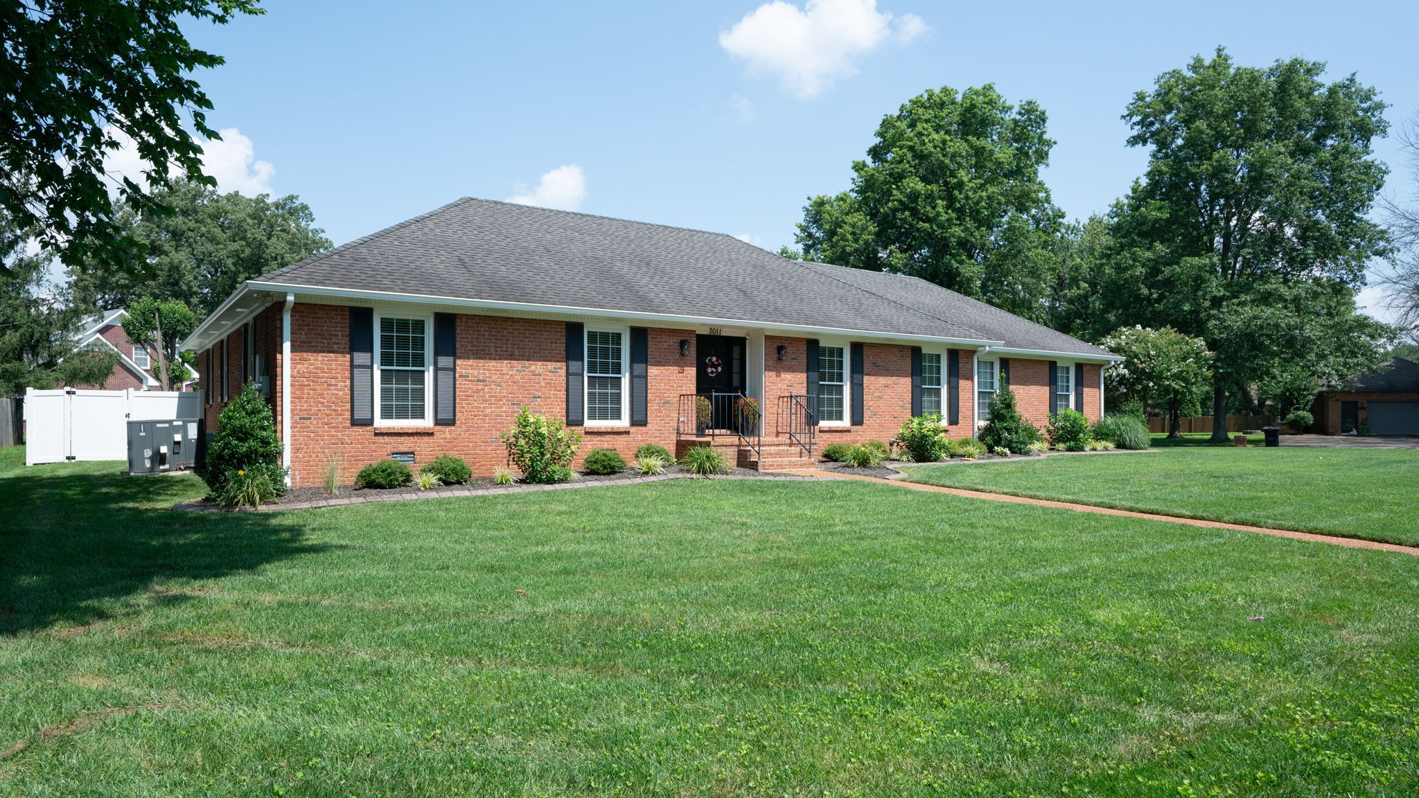 3011 Regency Park Dr