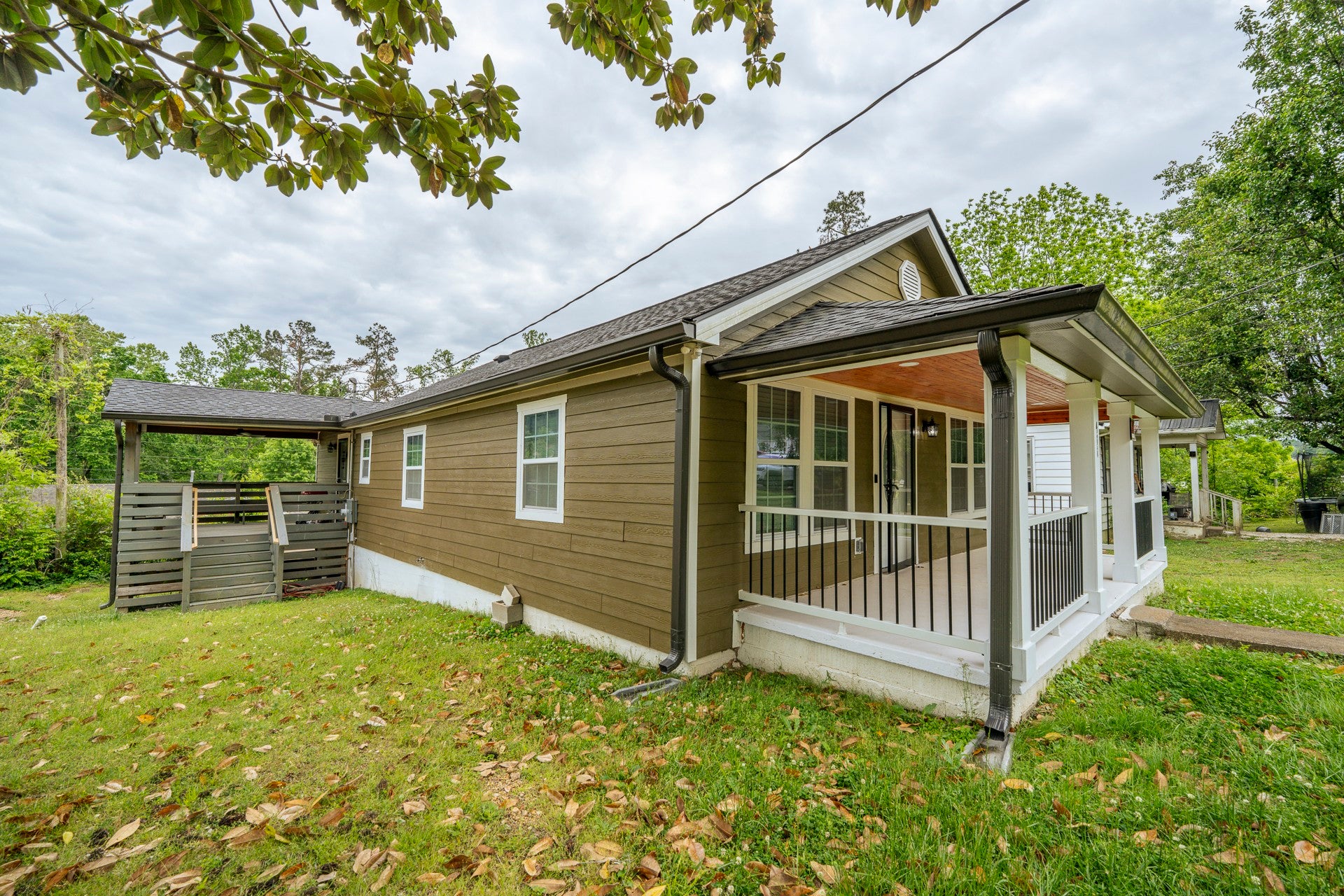 411 Highway 64 W