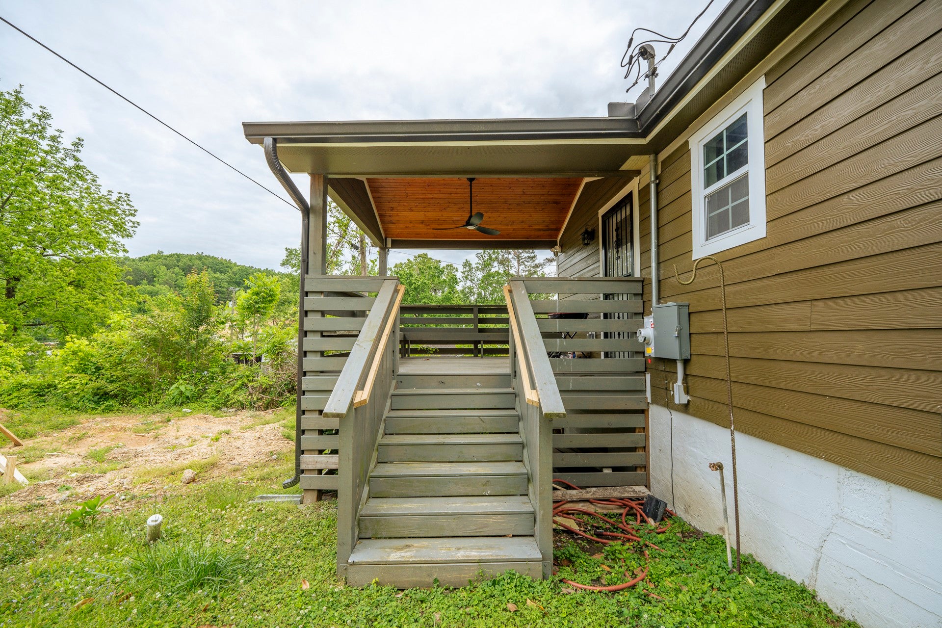 411 Highway 64 W