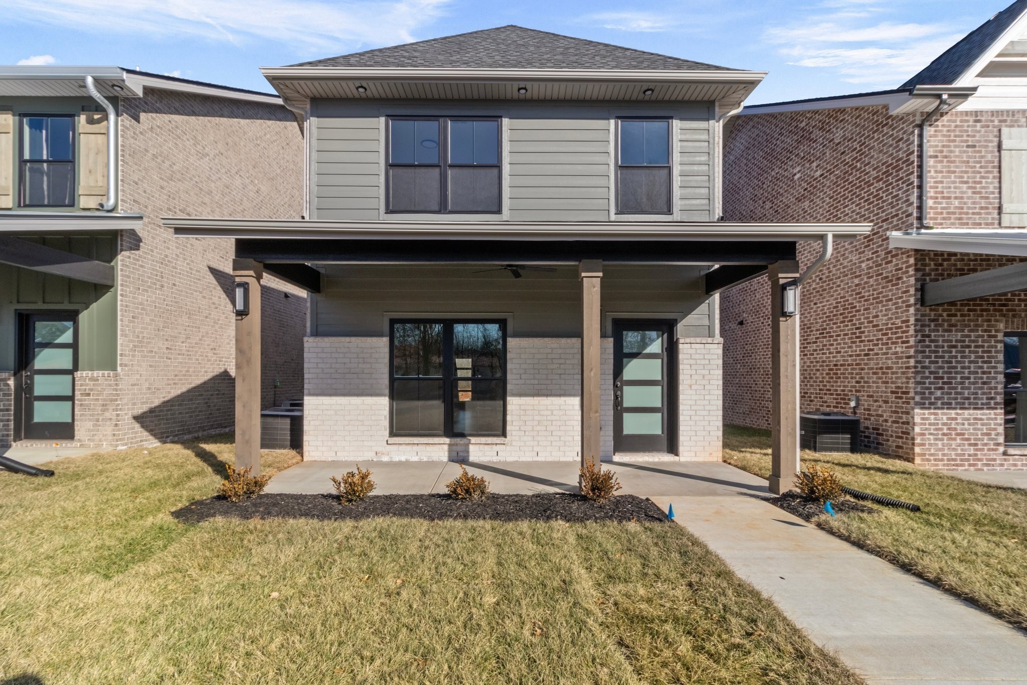 68 Holland Park West