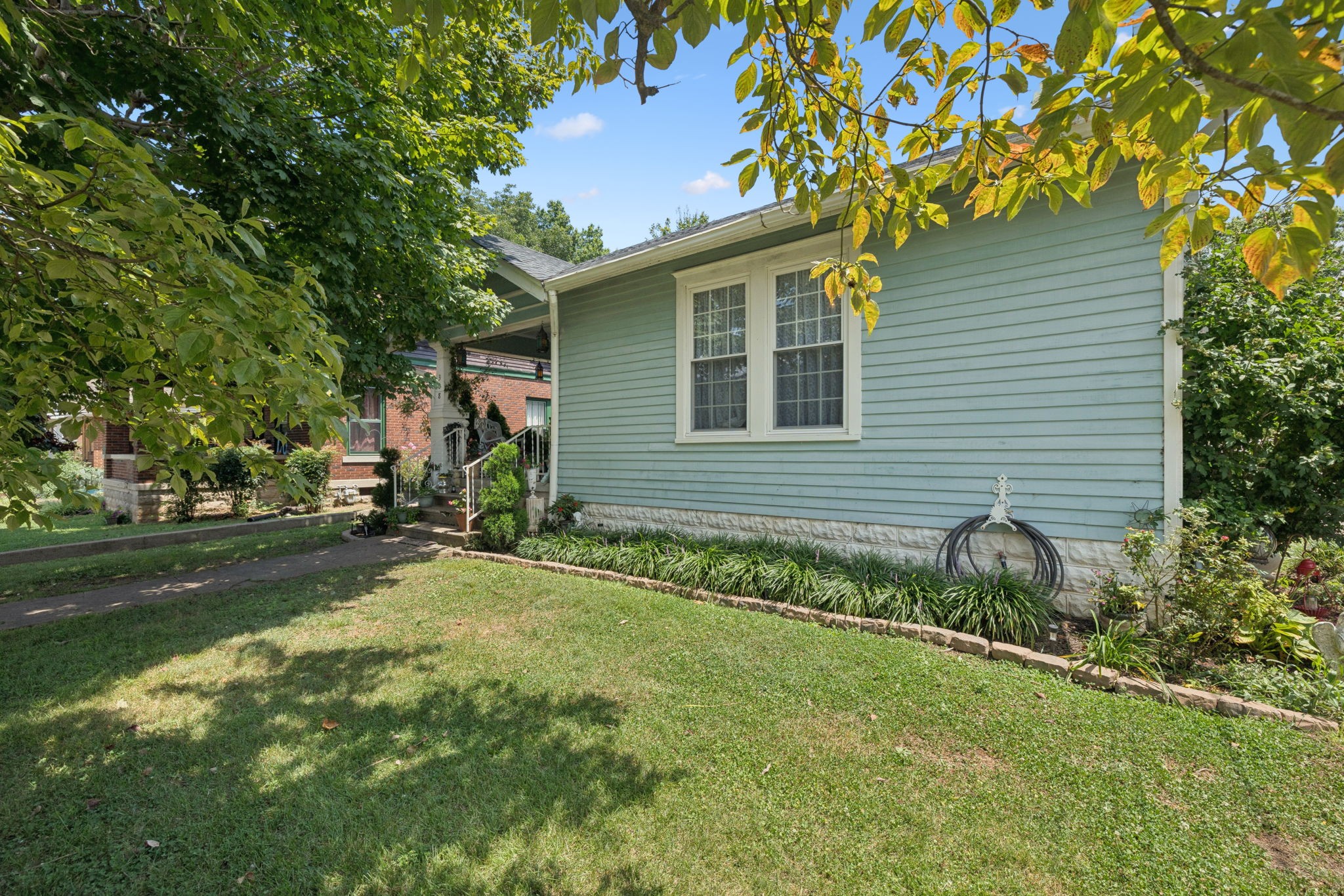 308 Walnut St