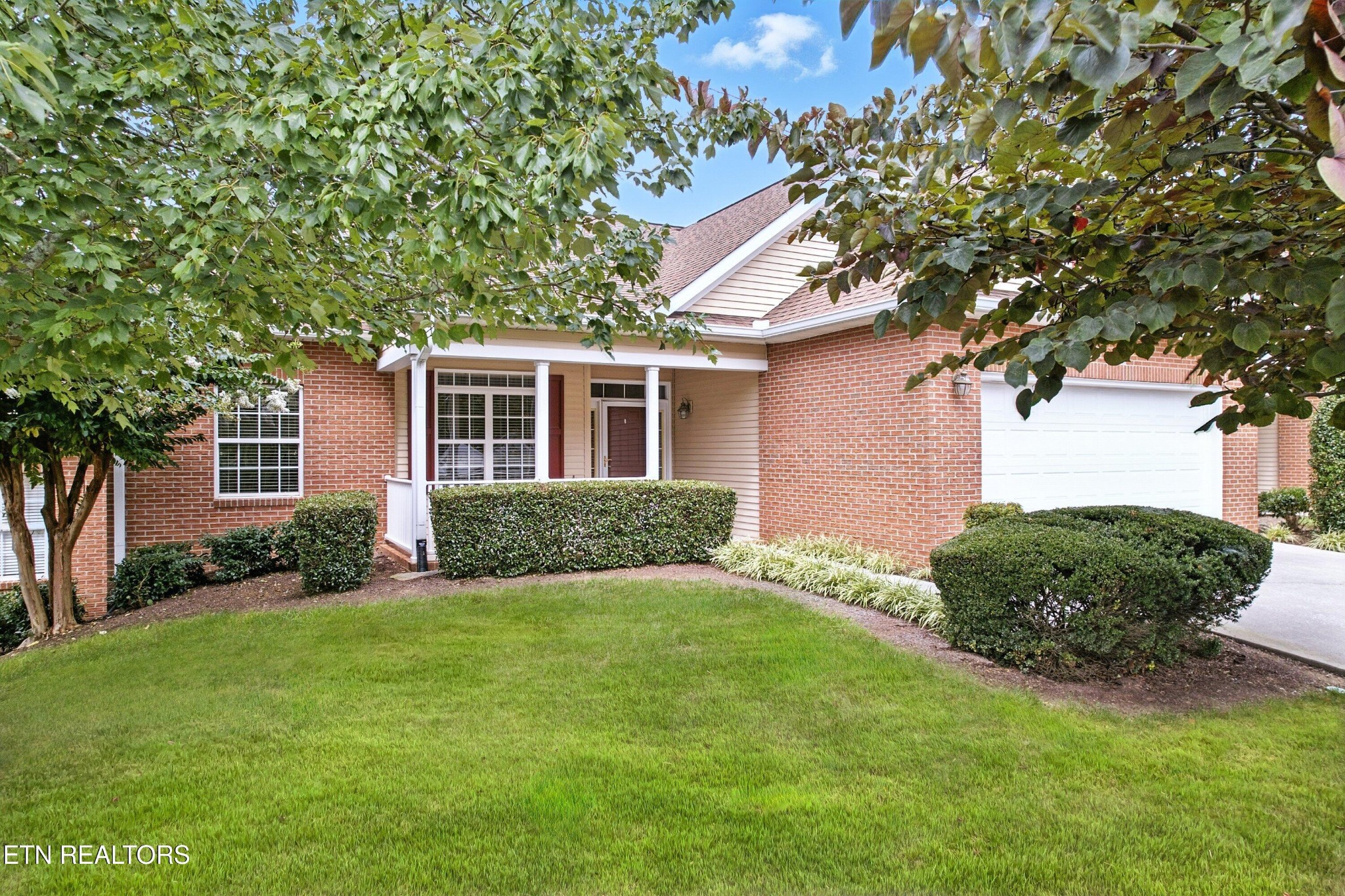 1115 Glenmora Grove Way