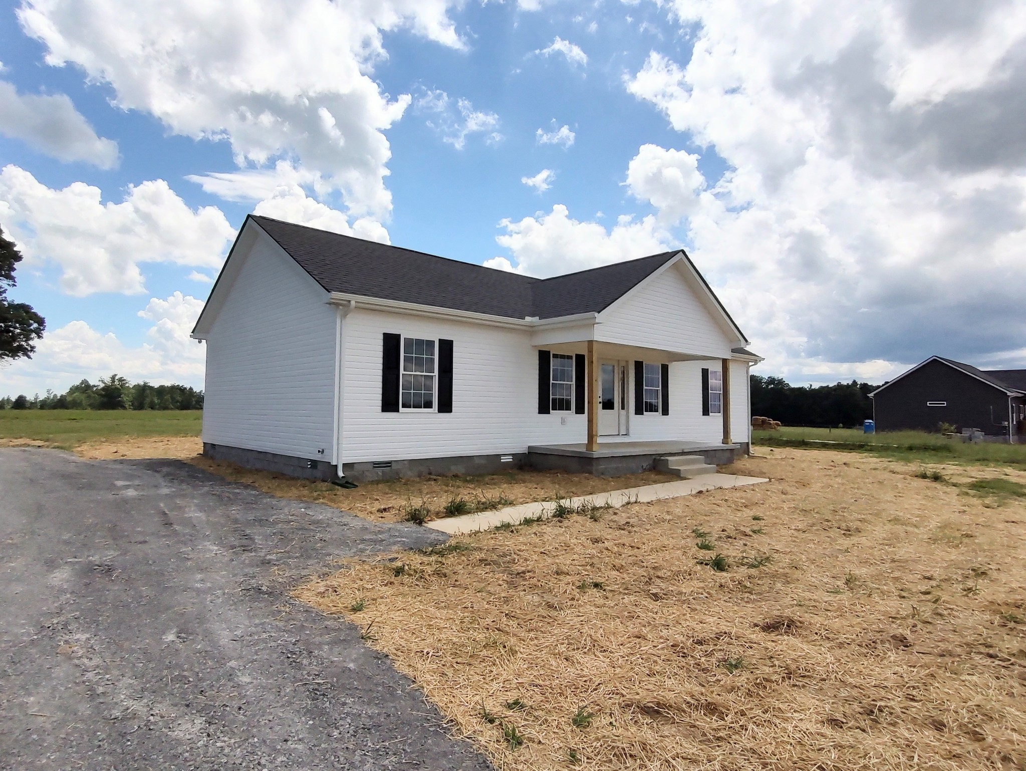 1496 Center Hill Rd