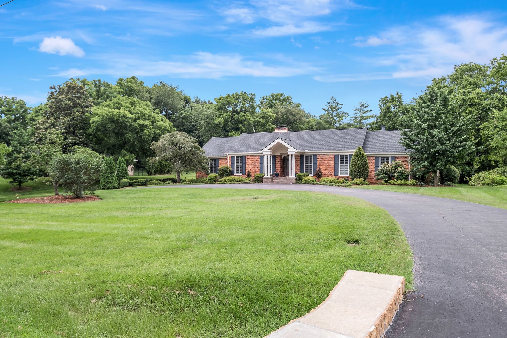 111 Hardingwoods Pl