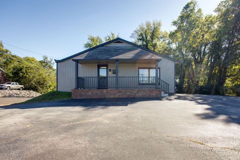 2001 Carmack Blvd Columbia TN 38401