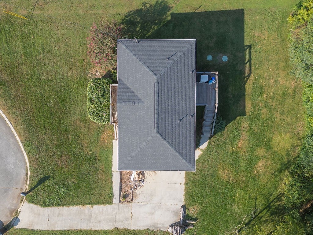 139 Apple Valley Ct NE