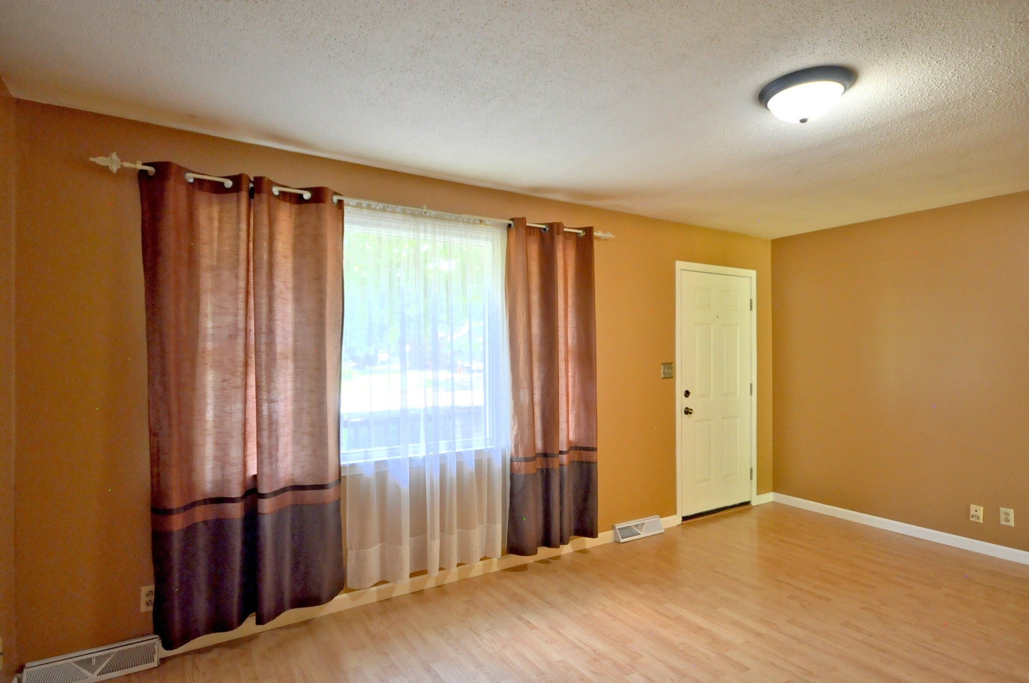 583 ORMAN DR