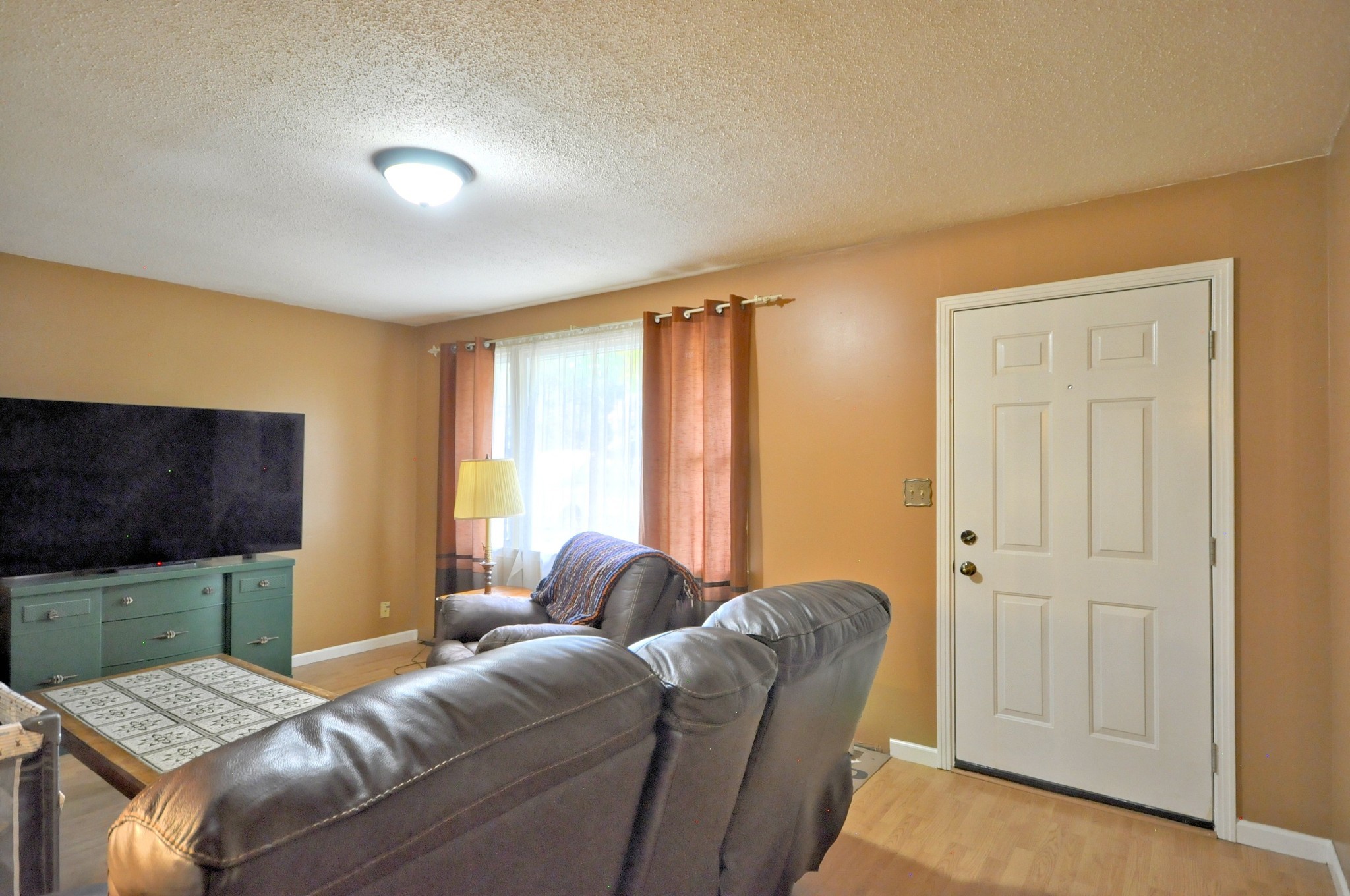 583 ORMAN DR