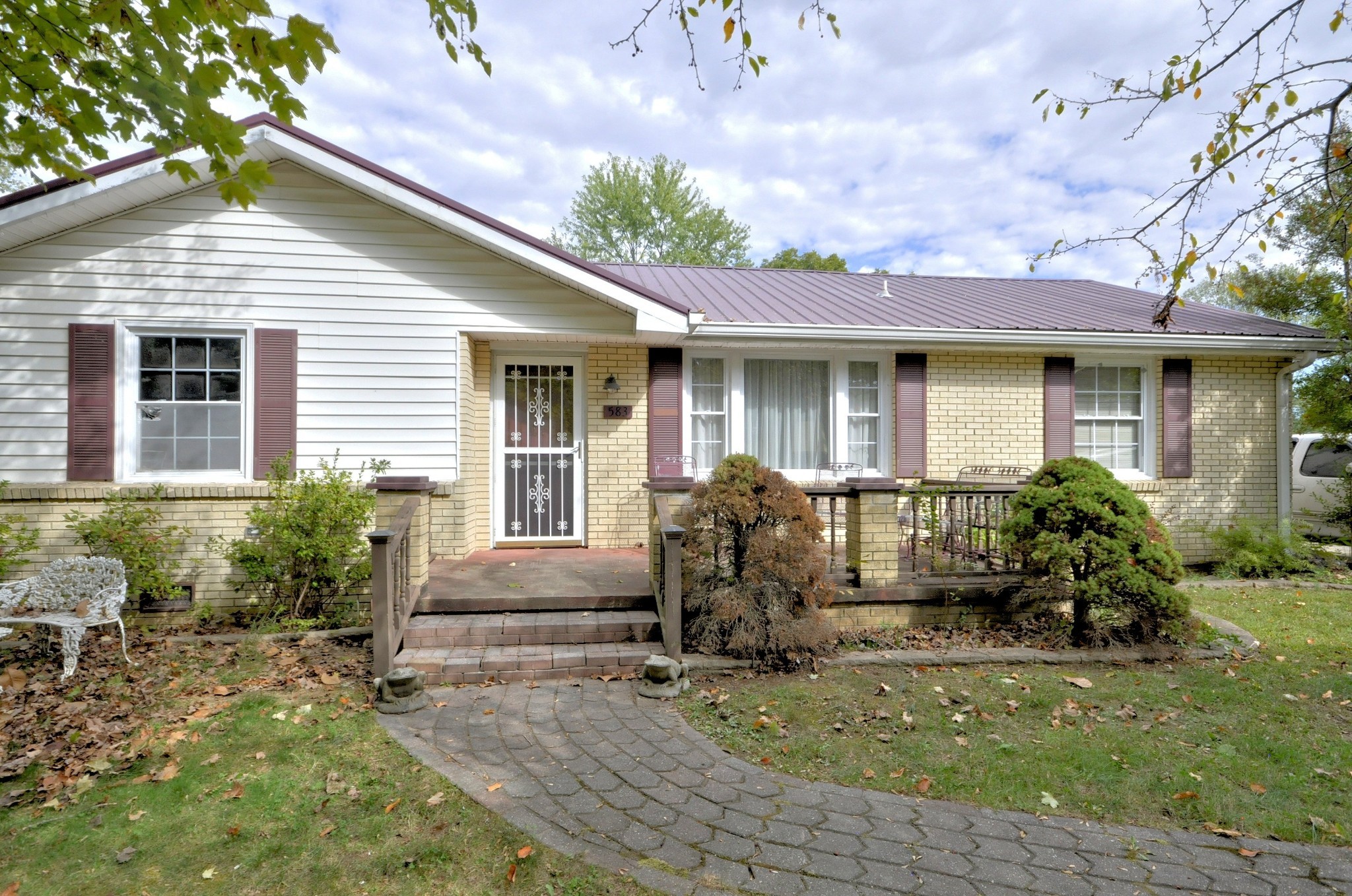 583 ORMAN DR