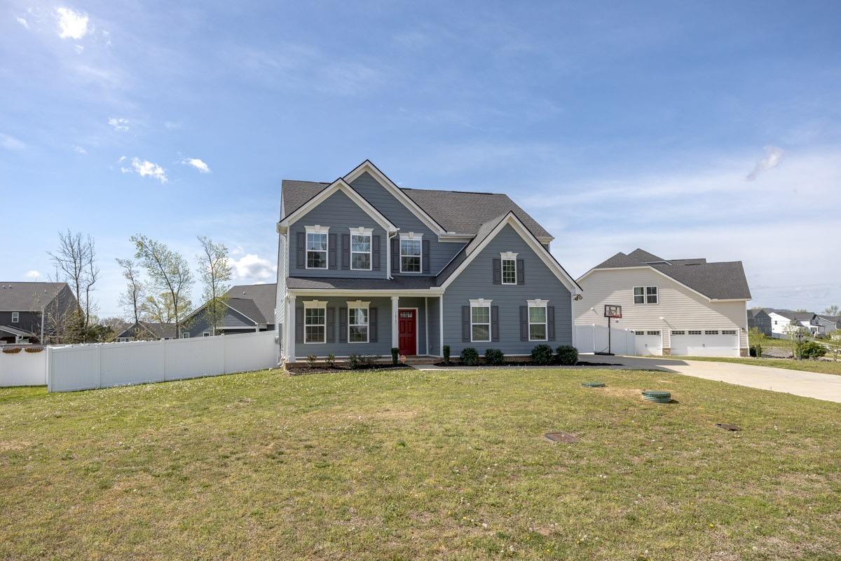 1610 Lila Dr