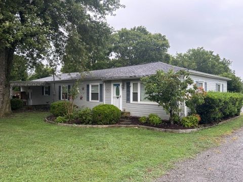 1233 Old Highway 109 N N Gallatin TN 37066