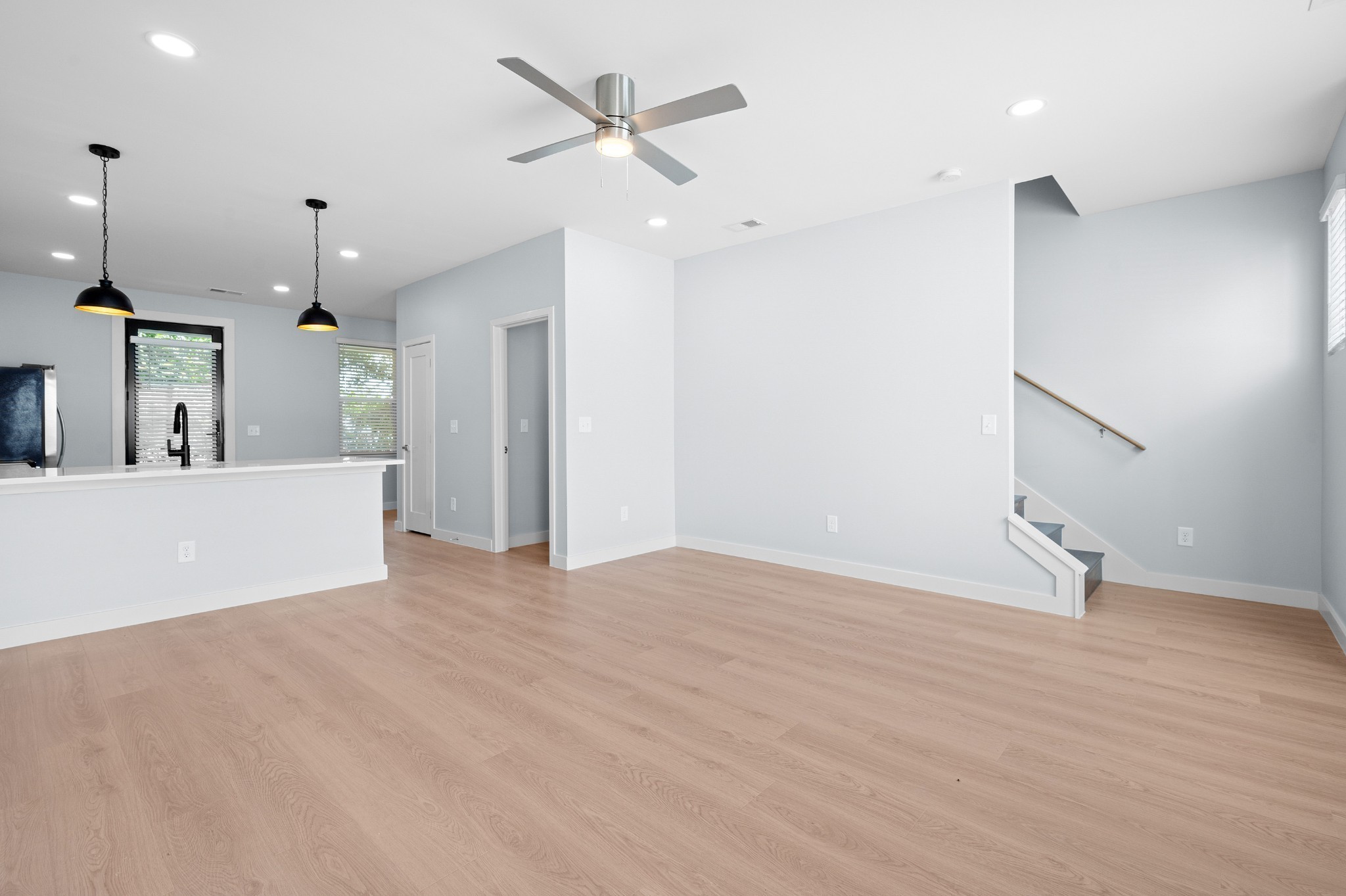 401 Curtis Hilton Way