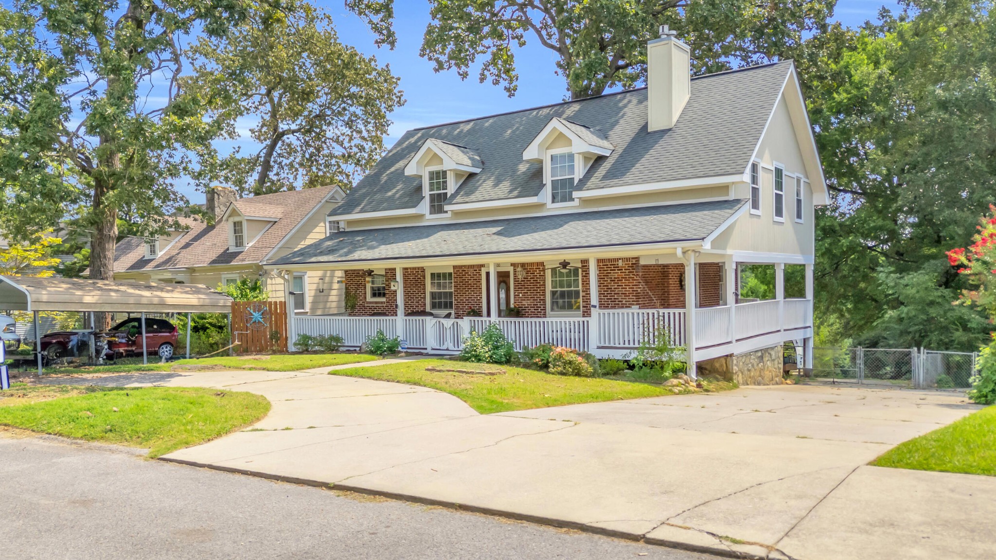 400 S Parkdale South Avenue
