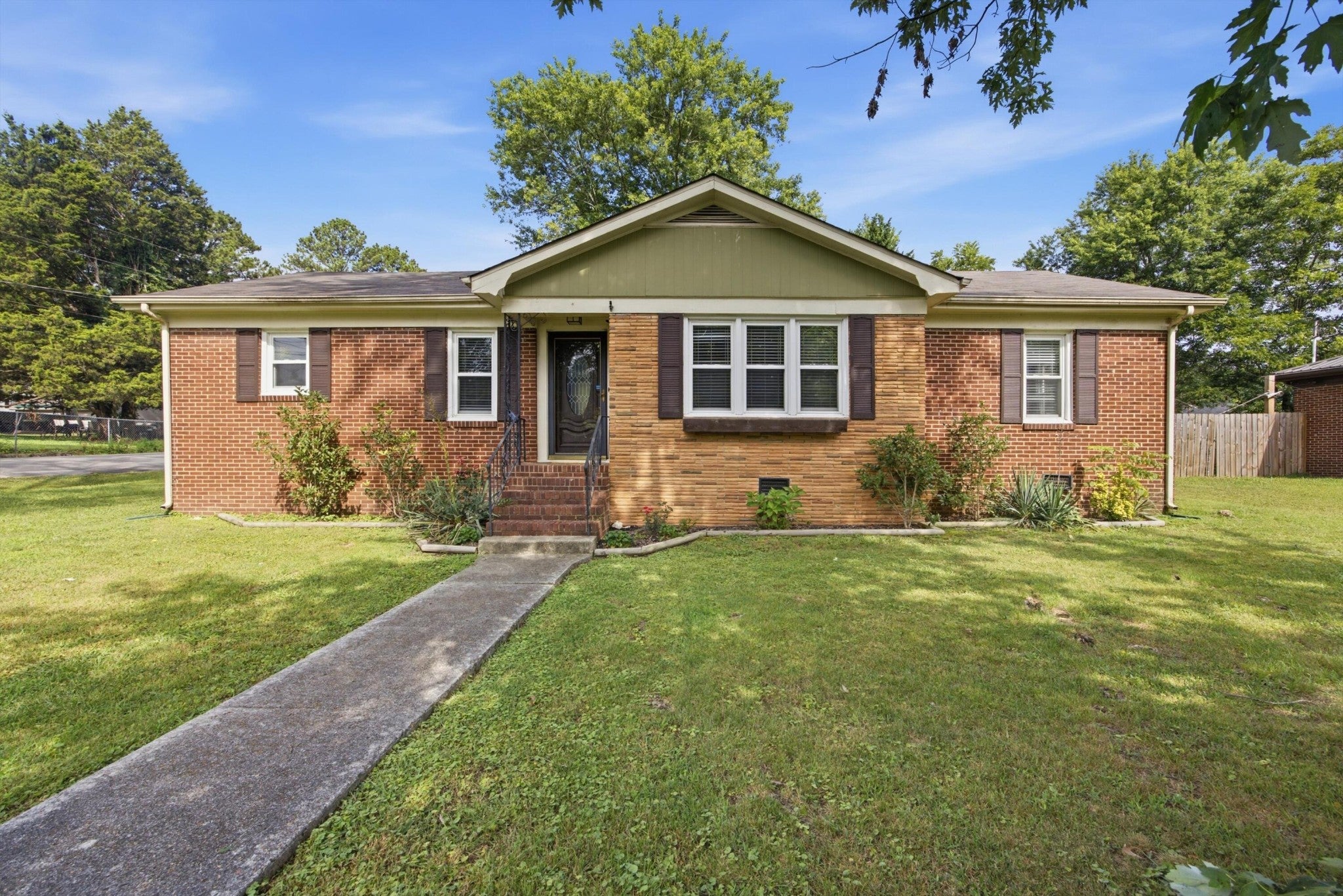 1901 NW Westside Drive