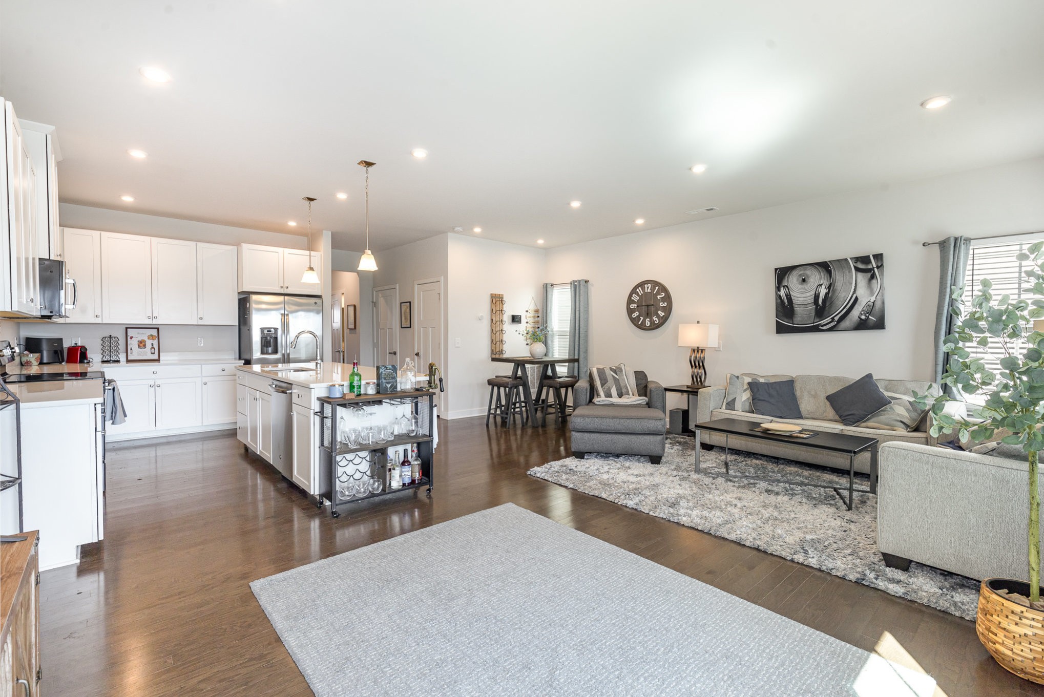 270 Dartmoor Pl